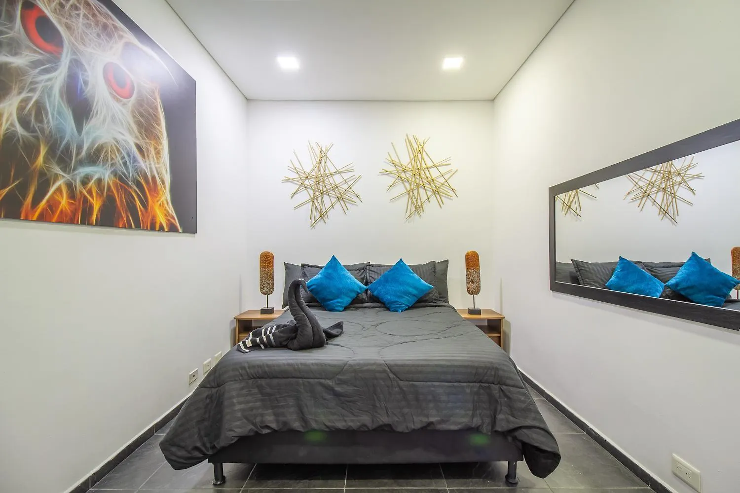 6 Bedroom And Jacuzzi 1 Block From Lleras P6 麦德林 哥伦比亚